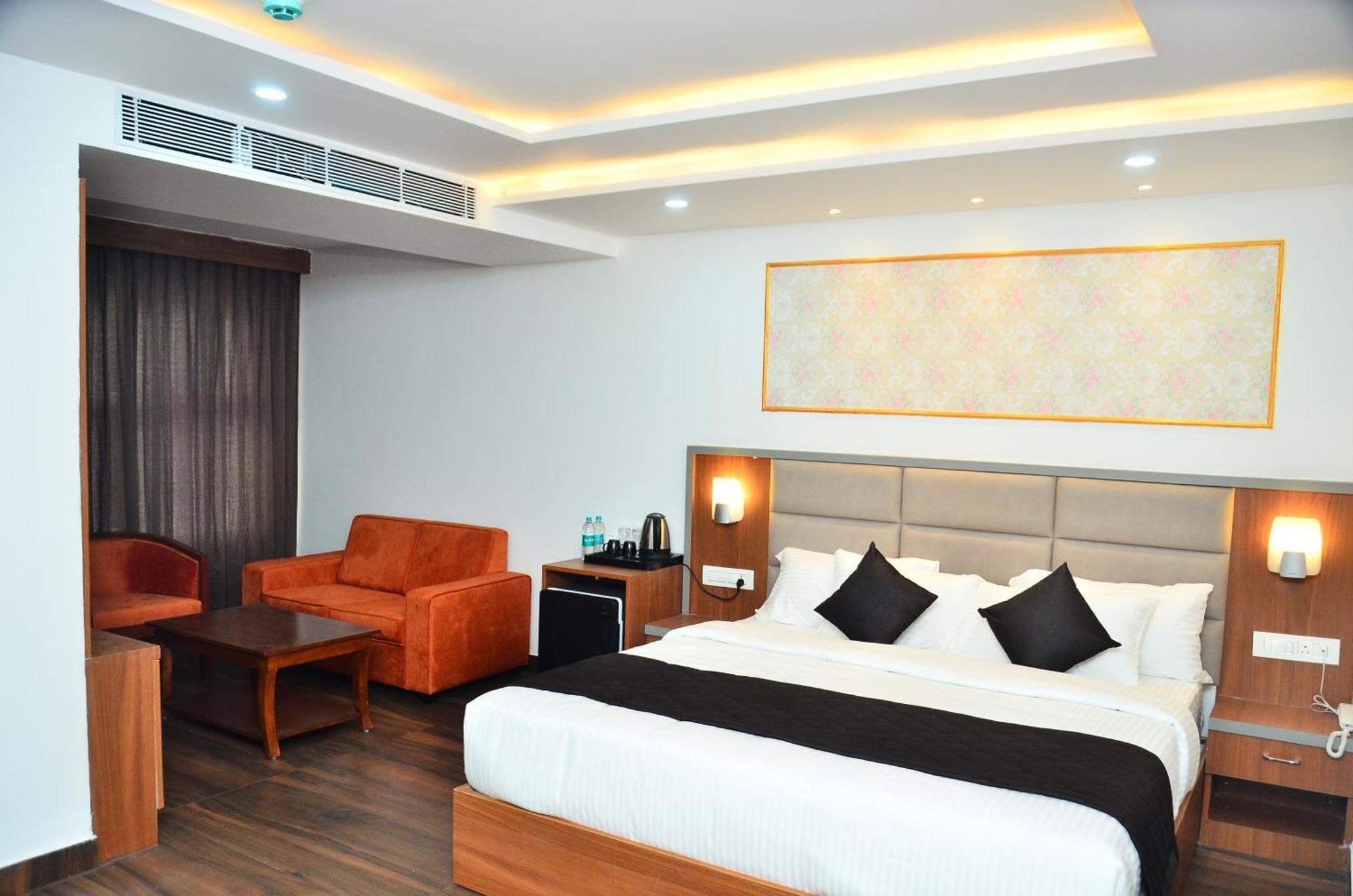 Hotel Eyrie Nest بنغالور المظهر الخارجي الصورة